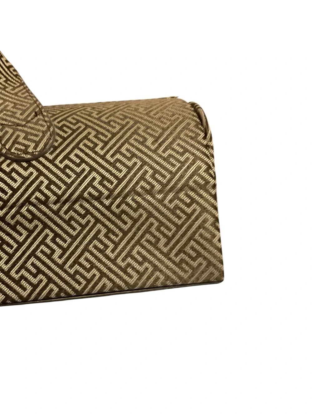 Source Unknown textured patterned